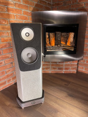 Rauna Oden hos Hifi-Punkten.se