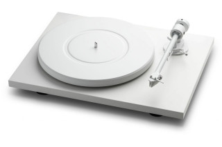 Pro-Ject T1 White Edition hos Hifi-Punkten.se